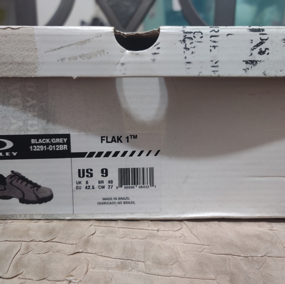 Oakley Flak 1 - Picture 3 of 3